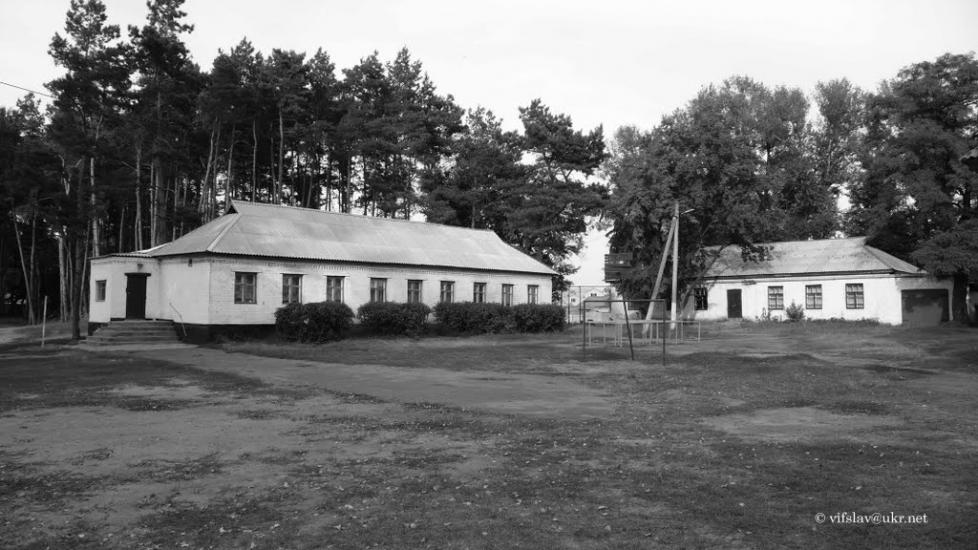 Кам'яні Потоки з panoramio.com - Kamyani Potoky