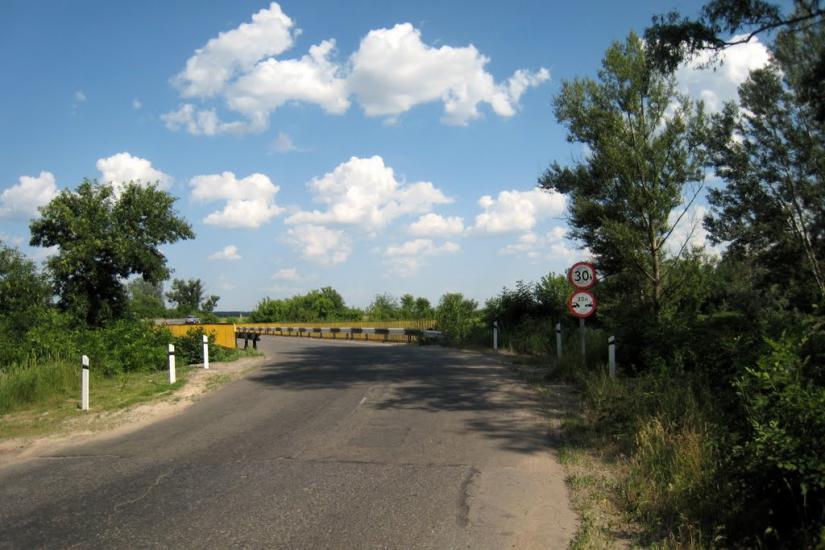 Трьохізбенка з panoramio.com - Трьохізбенка