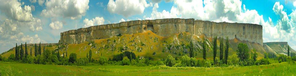 Біла Скеля з panoramio.com - Bila Skelya