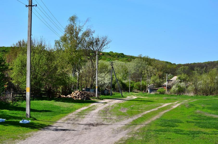 село - Деркачівка