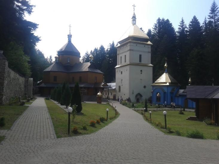 Манява з panoramio.com - Манява
