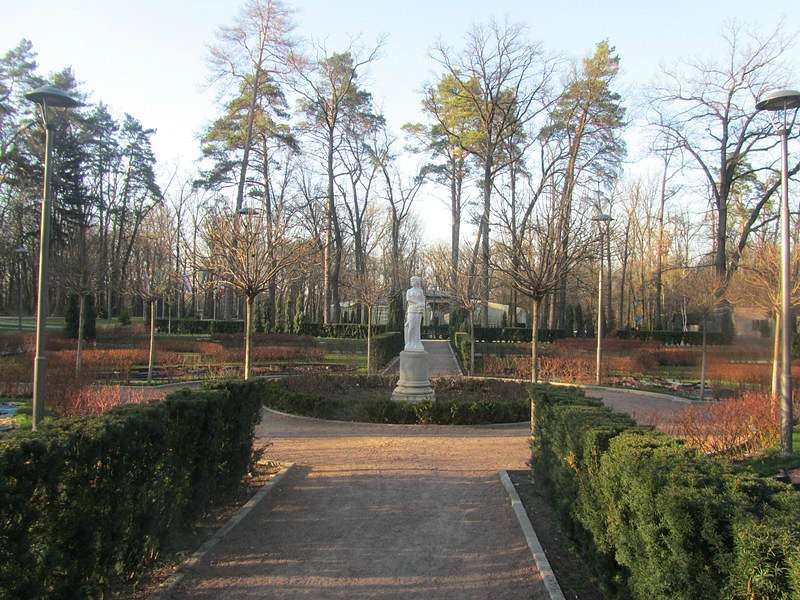 Сучасне місто - Буча