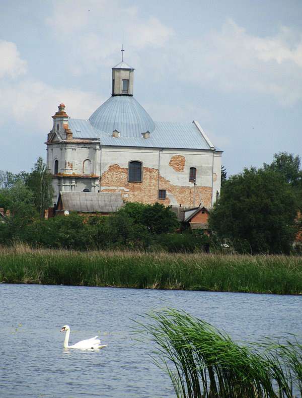 Час над рікою пливе... - Любар