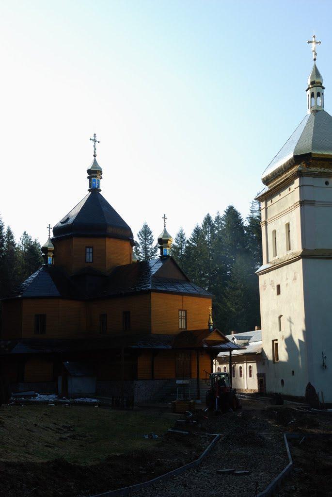 Манява з panoramio.com - Манява