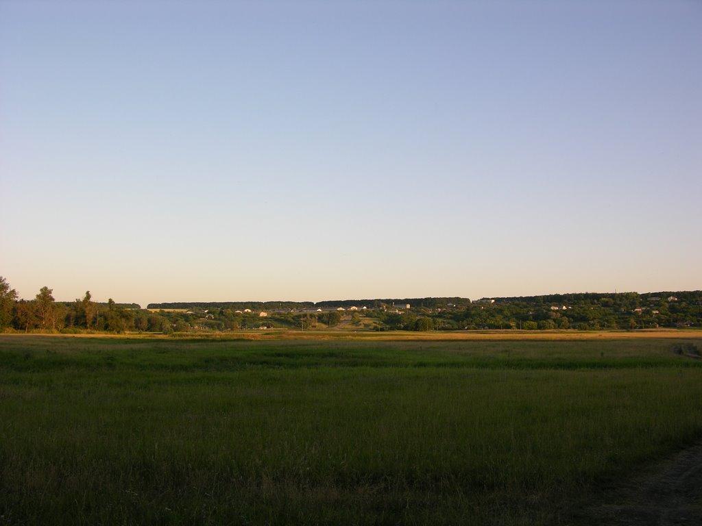 Червона Гусарівка з panoramio.com - Chervona Gusarivka