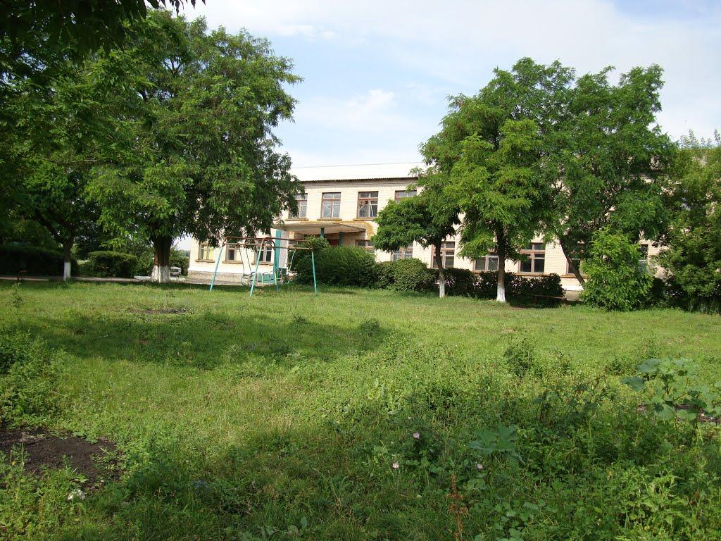 Вишнювате з panoramio.com - Вишневатое