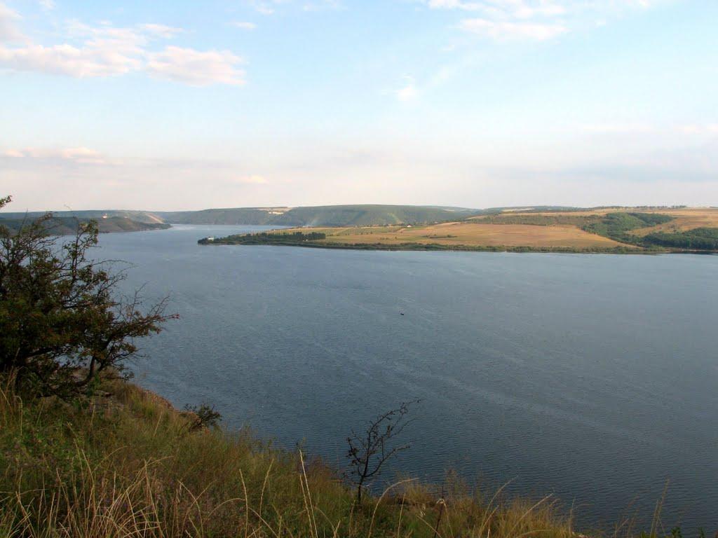 Хребтіїв з panoramio.com - Хребтиев