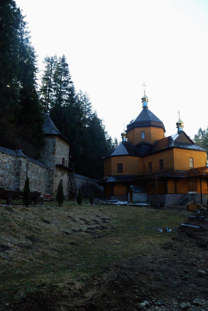 Манява з panoramio.com - Манява