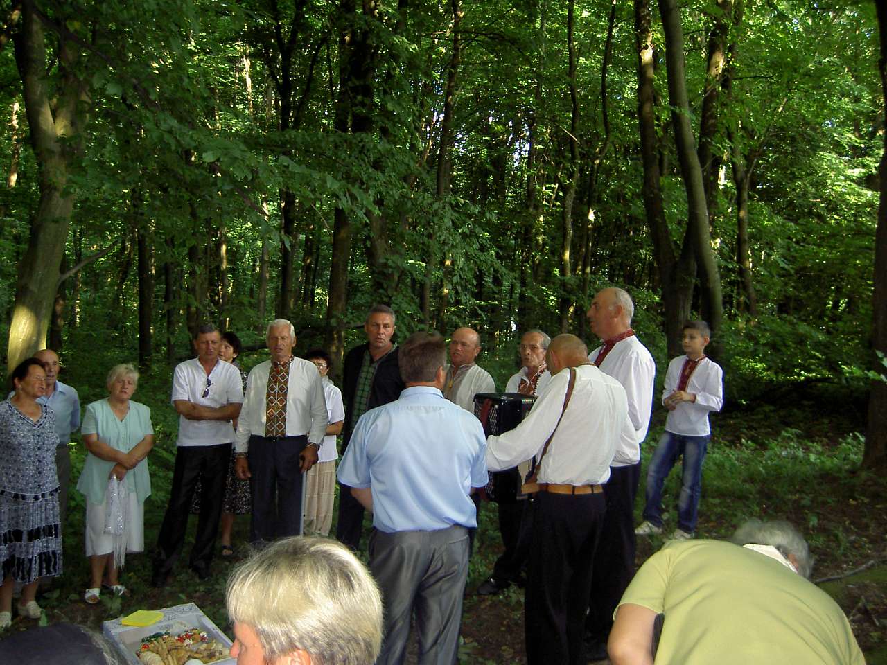 ЗЕЛЕНІ СВЯТА Букачівці 2014р. - Bukachivtsi
