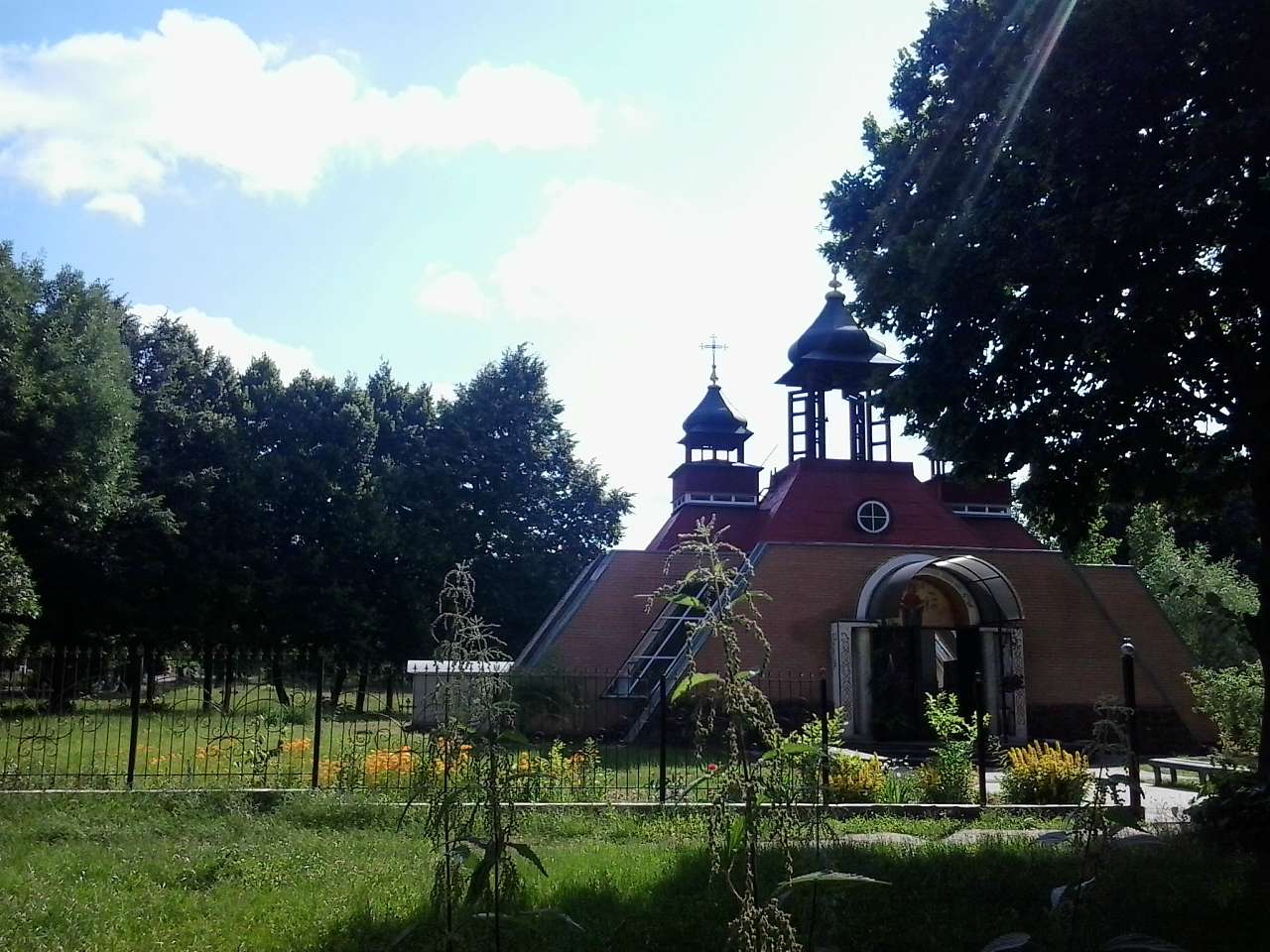 ОСЕРЕДКИ ЗНАНЬ ТА ДУХОВНОСТІ - Боярка