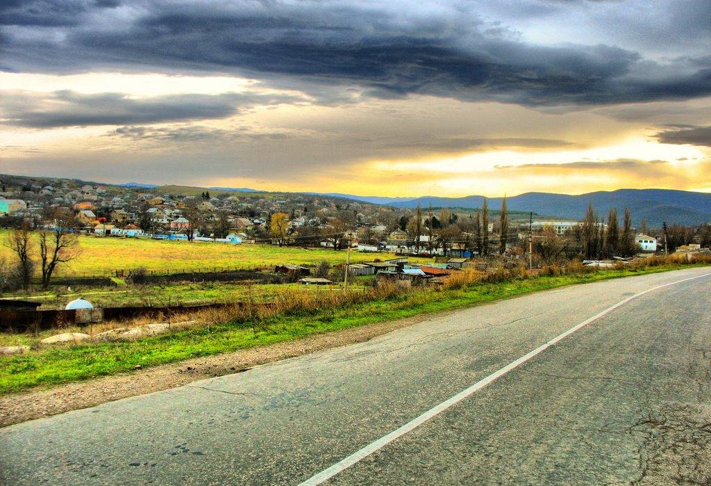 Партизанське з panoramio.com - Партизанське