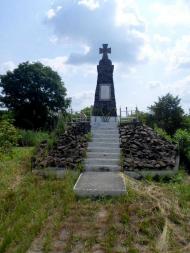 Пам'ятник воїнам УПА