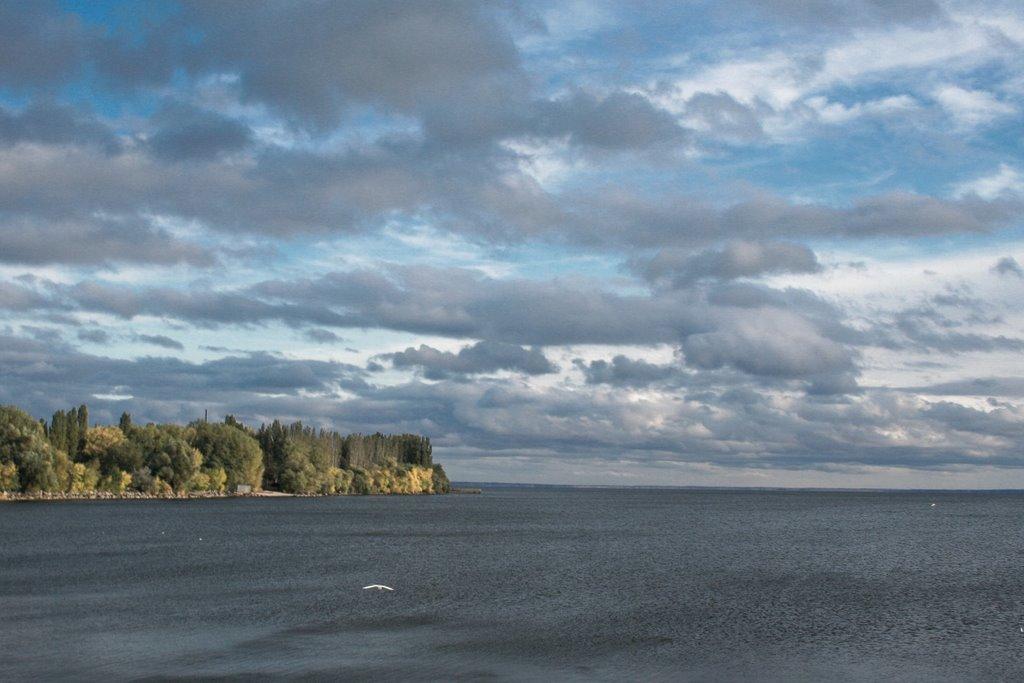 Набережне з panoramio.com - Набережне