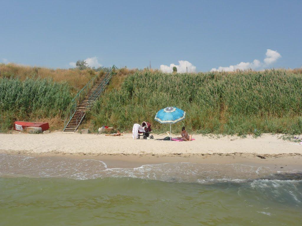 Луначарське з panoramio.com - Азовское
