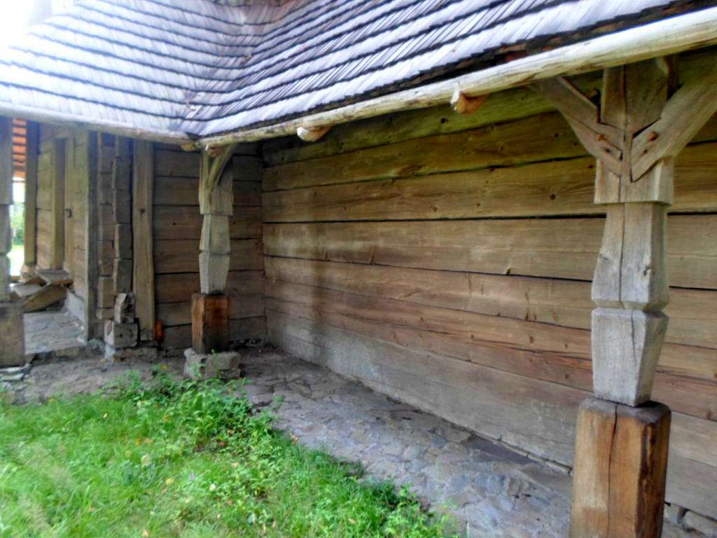 Церква Воздвиження Чесного Хреста 1738 - Добрівляни