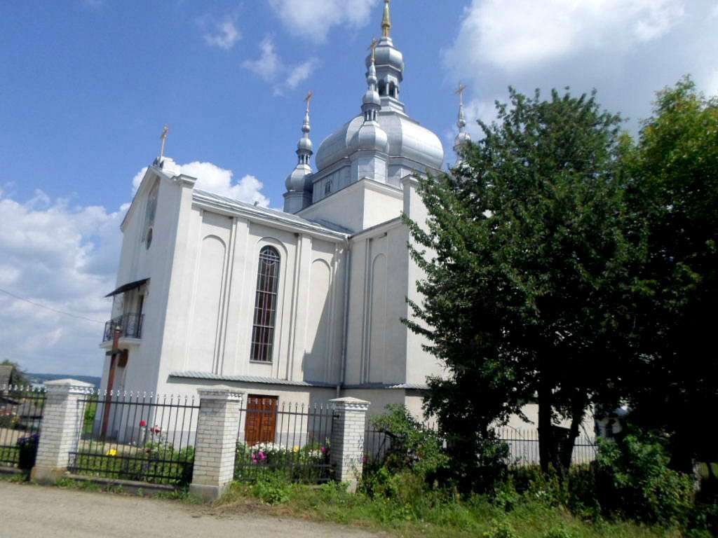 Церква Покрова Пресвятої Богородиці - Березина