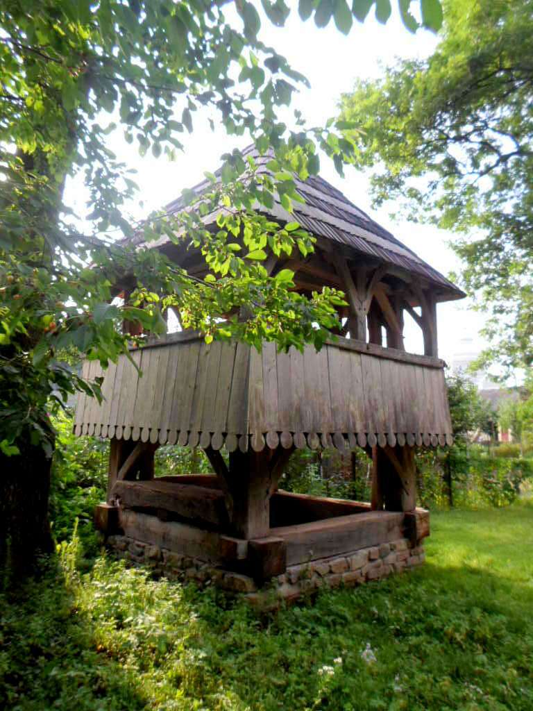 Церква Воздвиження Чесного Хреста 1738 - Добрівляни