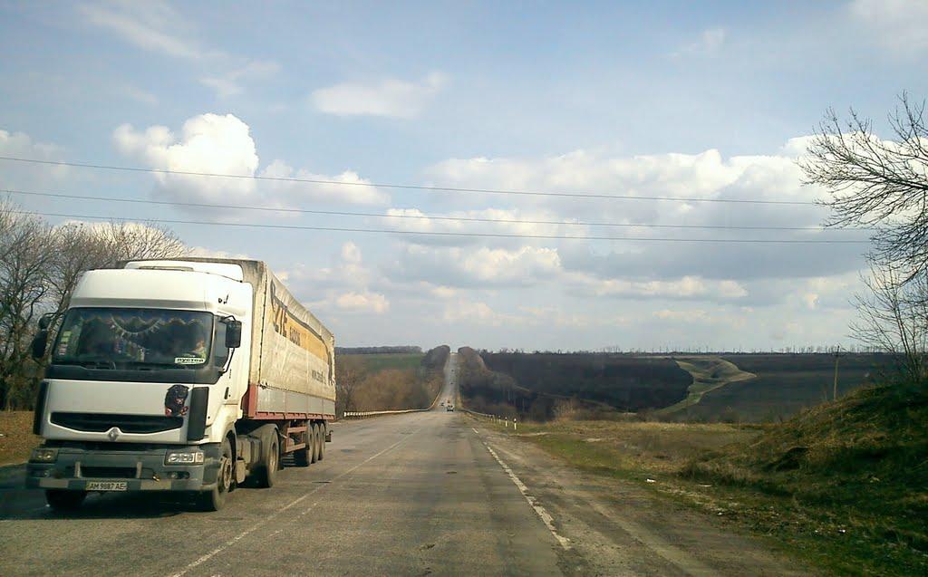 Вишнева з panoramio.com - Вишнева