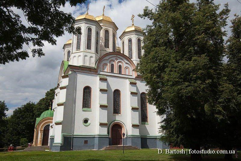 Острог з panoramio.com - Ostrog