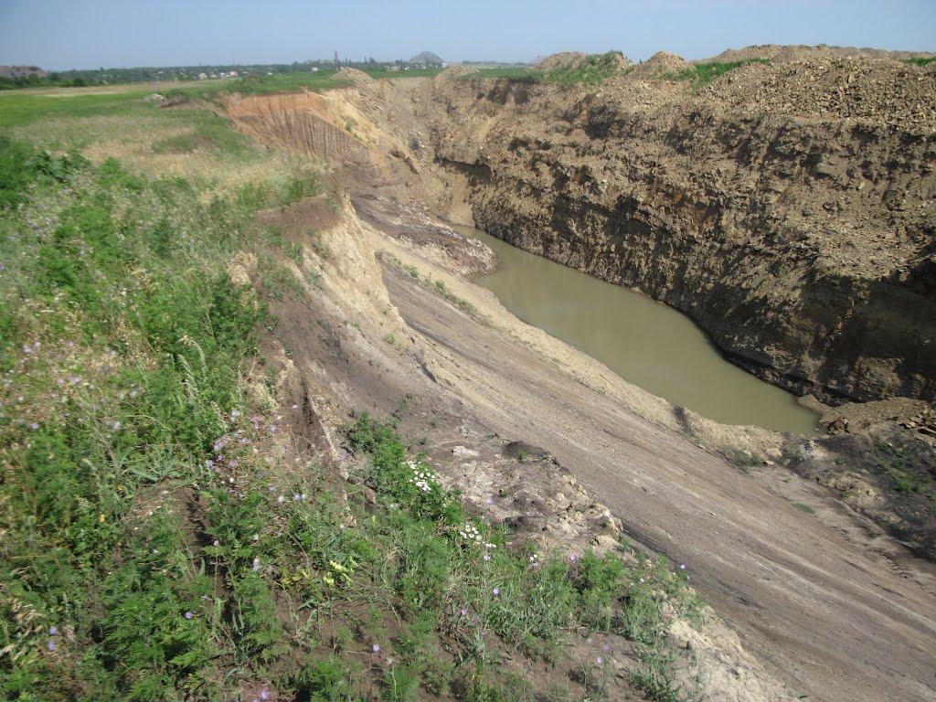 Грузько-Зорянське з panoramio.com - Грузько-Зорянське