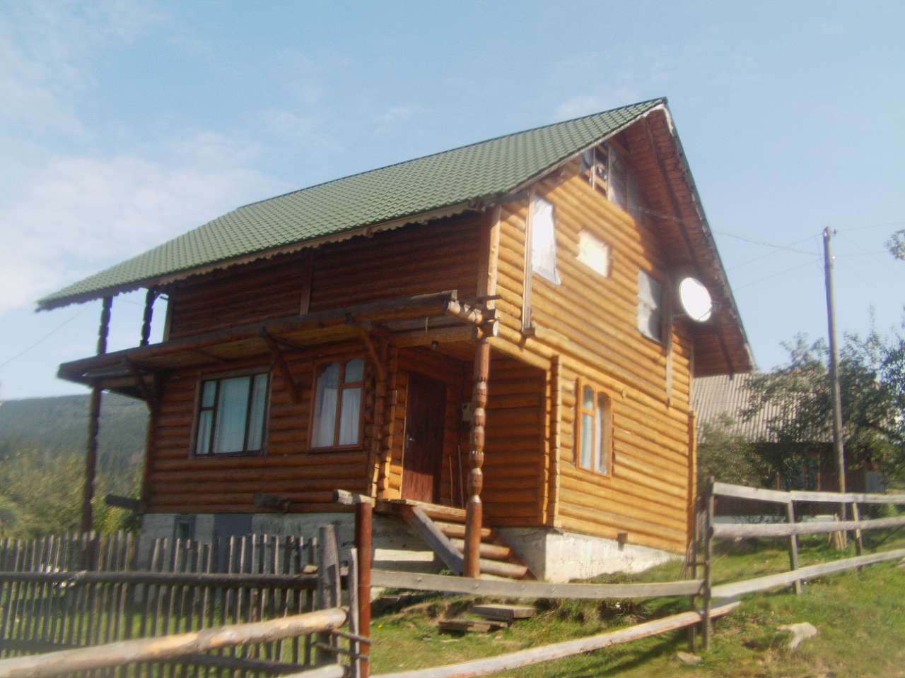 Сучасне село - Нижняя Рожанка