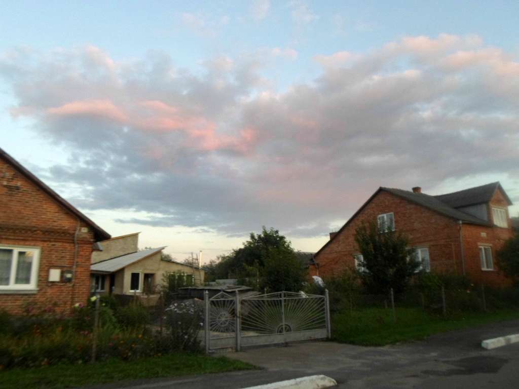 Краєвид - Завишень