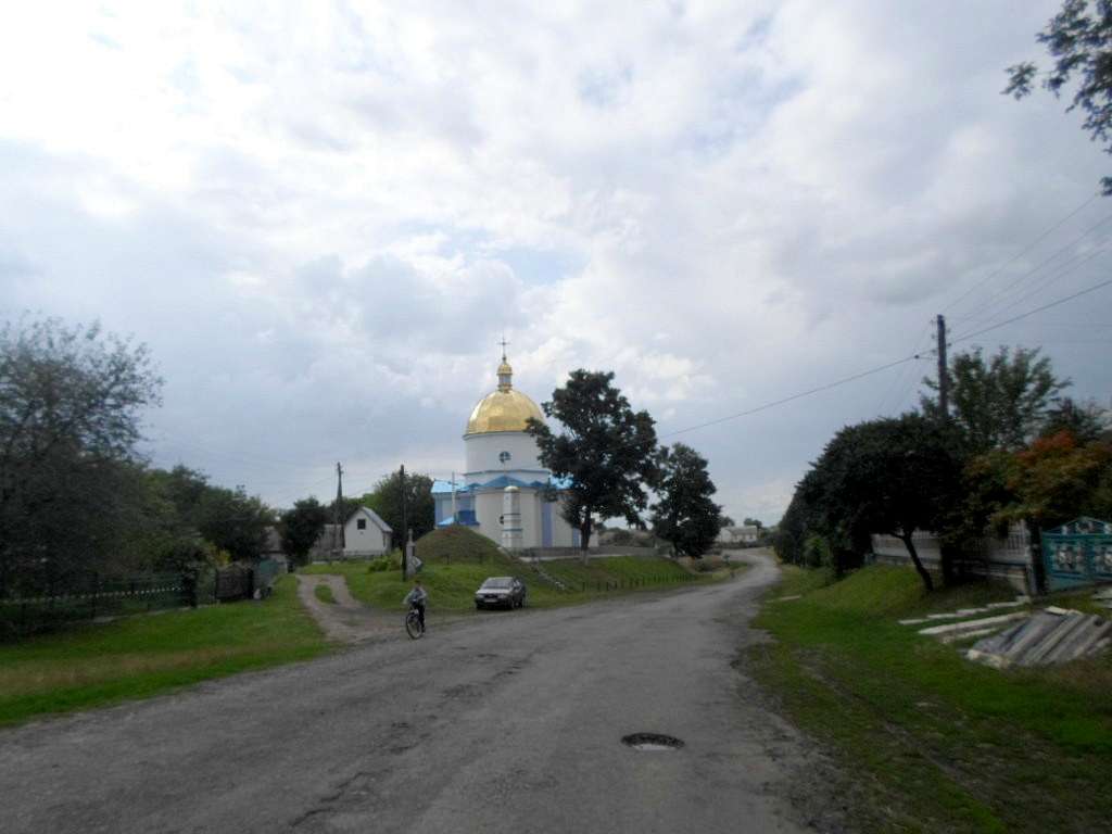 Церква Пресвятої Трійці  - Опільсько