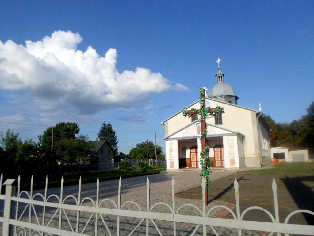 Церквасв.Архтистратига Михаїла - Забужжя