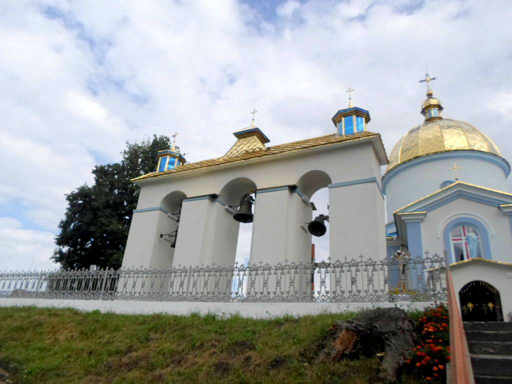 Церква Пресвятої Трійці - Опильско