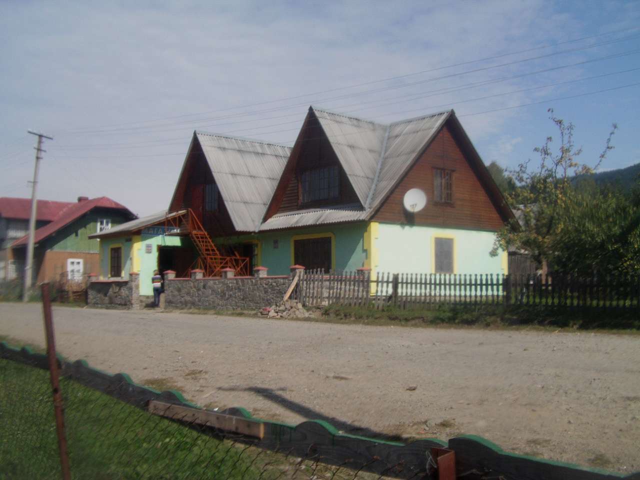 Сучасне село - Нижняя Рожанка