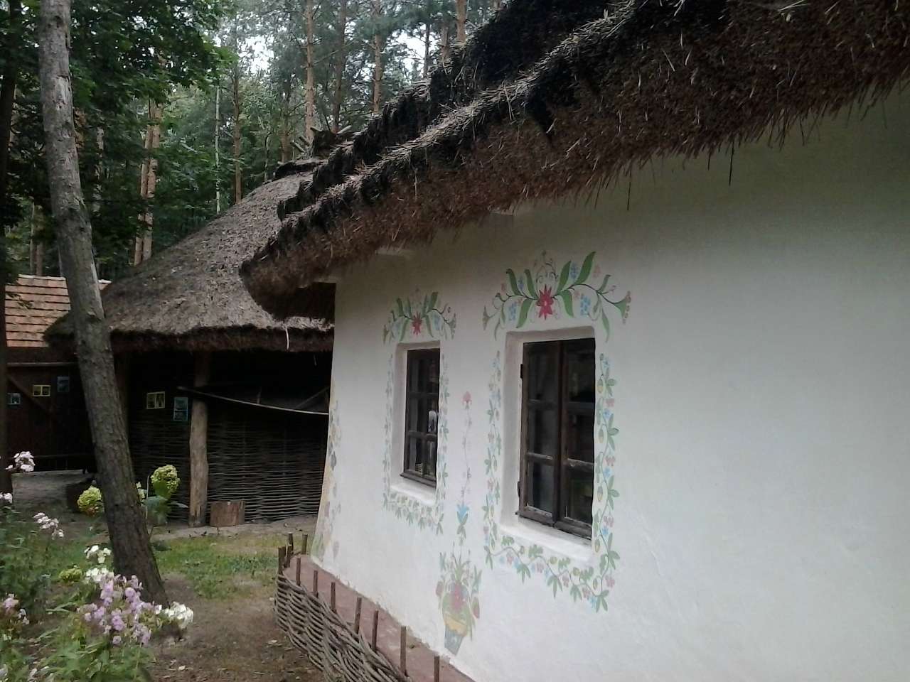 ЕКОКОМПЛЕКС 'УКРАЇНСЬКЕ СЕЛО' - Любимовка