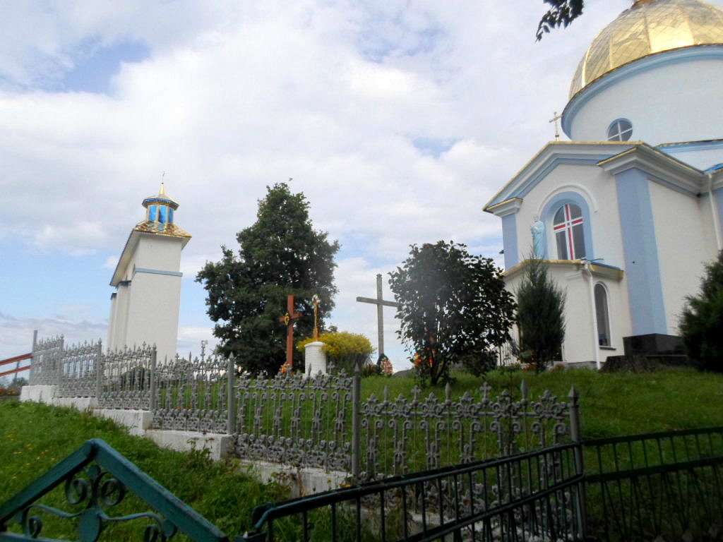 Церква Пресвятої Трійці - Опильско