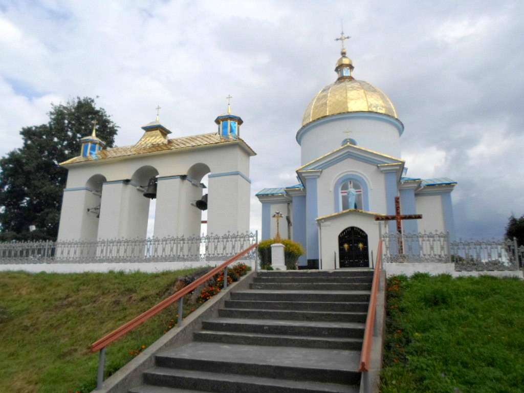Церква Пресвятої Трійці - Опильско
