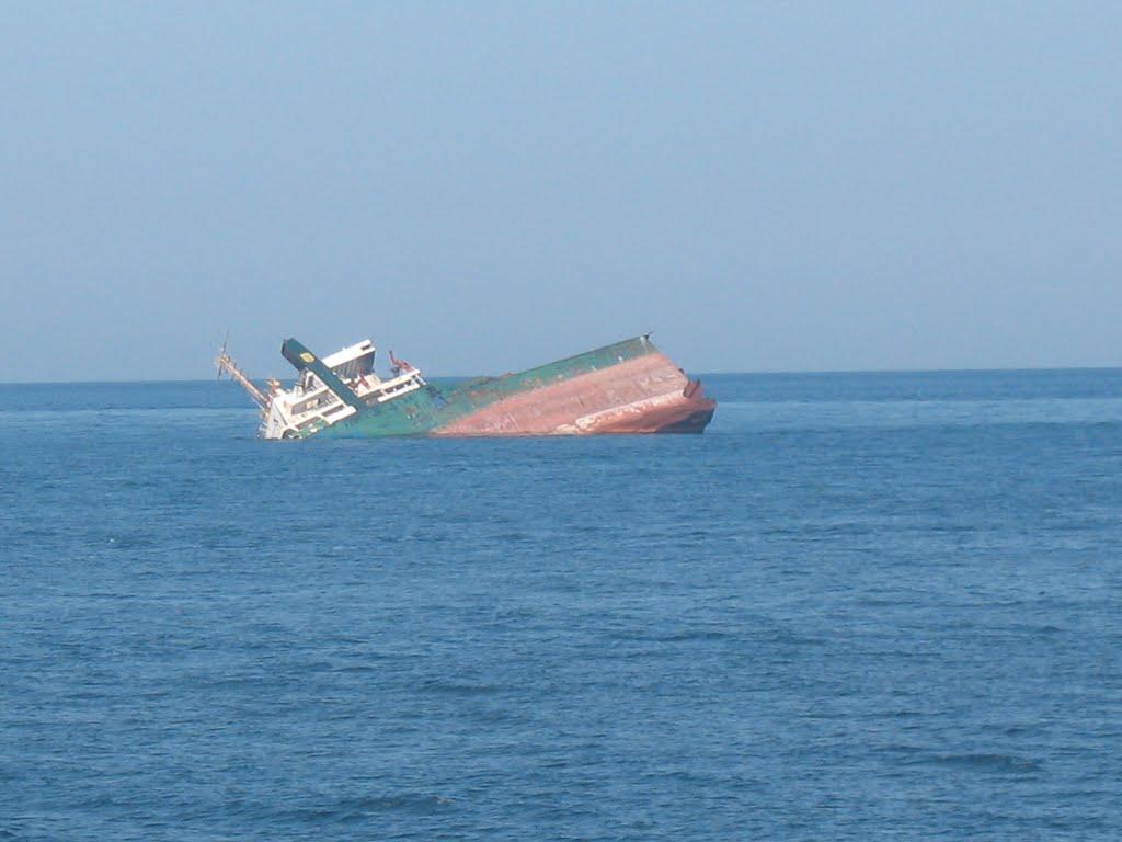 Маяк з panoramio.com - Маяк