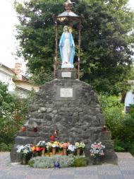 Хирів з panoramio.com