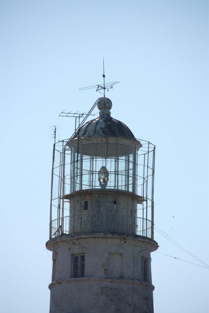 Маяк з panoramio.com - Маяк