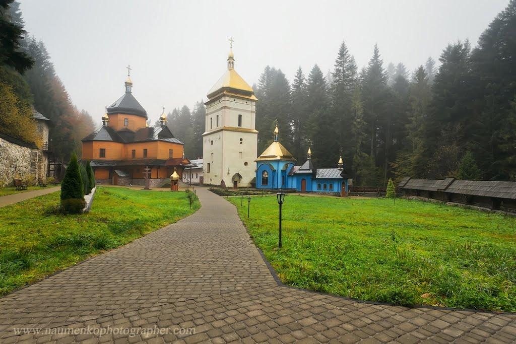 Манява з panoramio.com - Манява