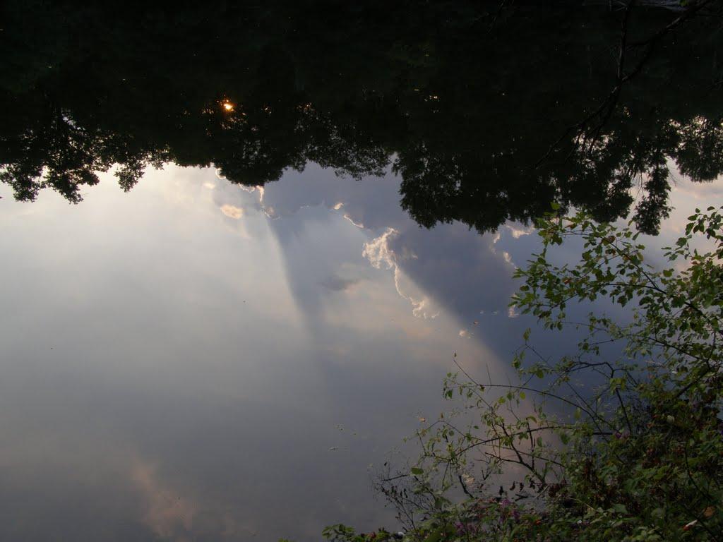 Нижнє з panoramio.com - Нижнє