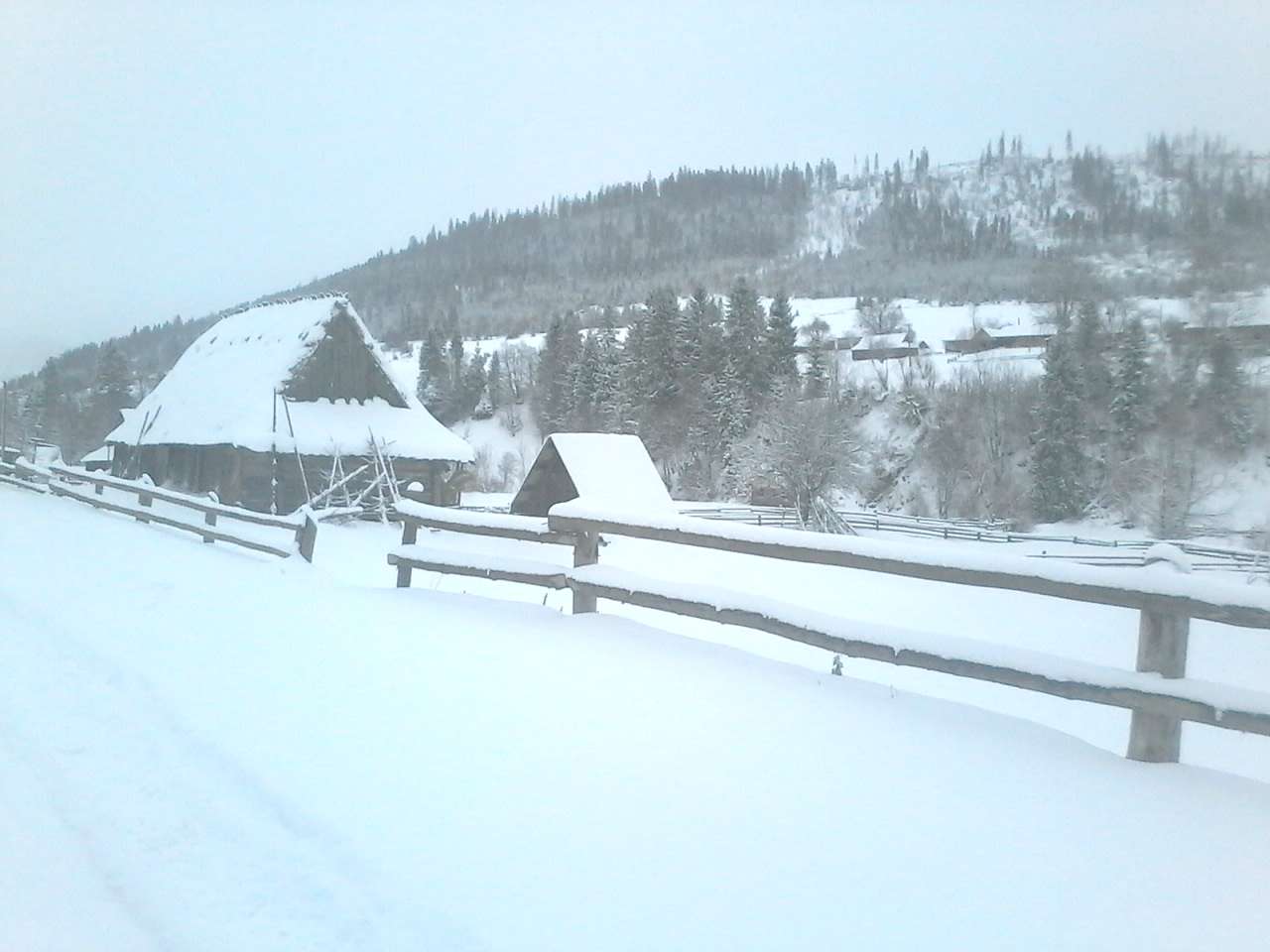 Карпатське - Karpatske