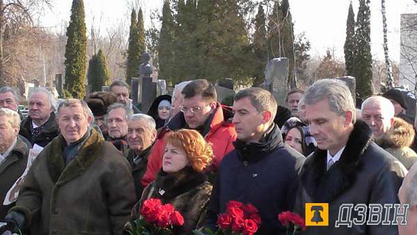 Пам'яті Василя Симоненко - Биевцы