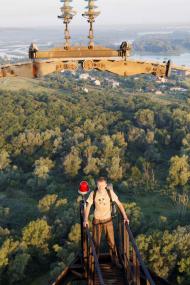 Комсомольськ з найвищої опори ЛЕП України