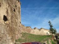 РУЇНИ ФОРТЕЦІ