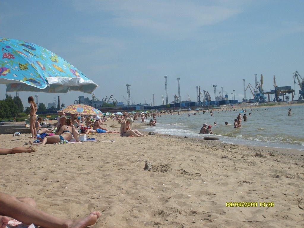 Іллічівське з panoramio.com - Іллічівське