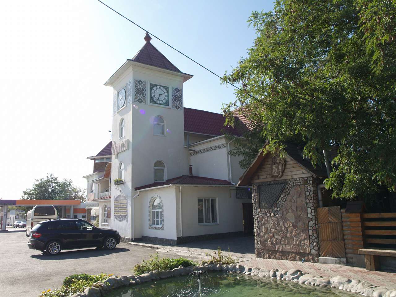 Готельно-ресторанний комплекс 'ОРИСЯ' - Оришківці