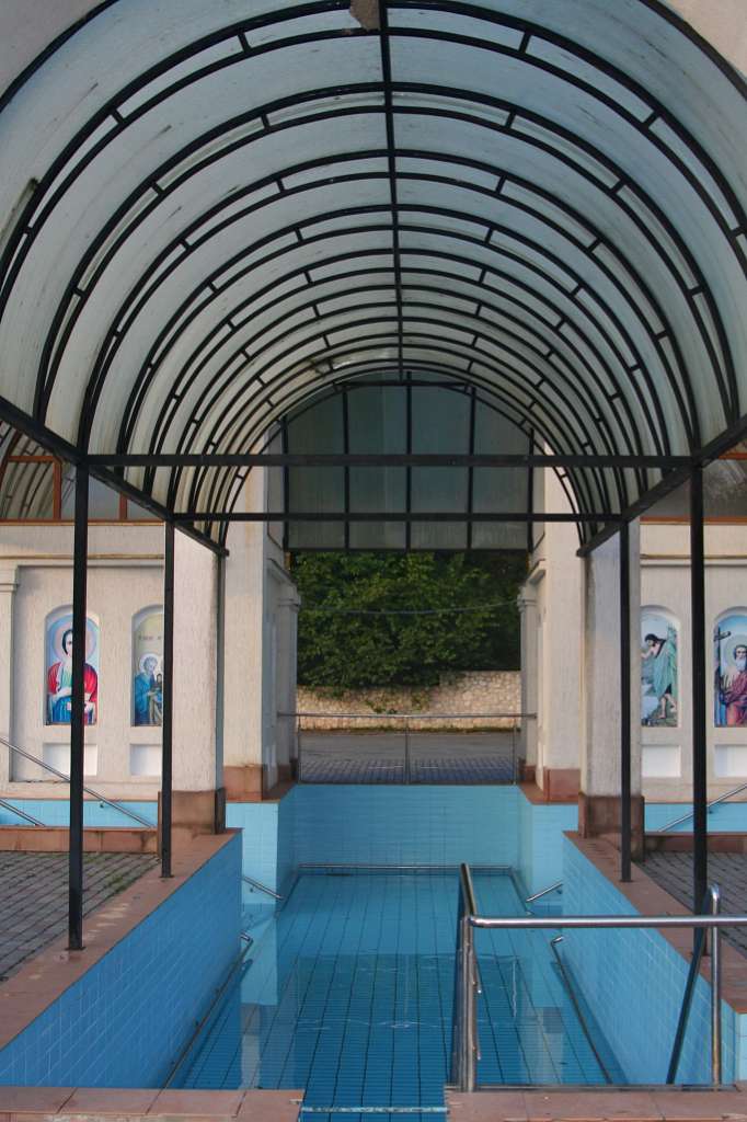 ЗАРВАНИЦЯ - СВЯТА ЗЕМЛЯ - Zarvanytsya