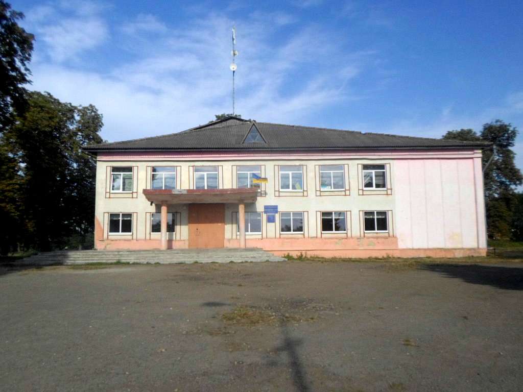 Народний дім - Лисятичі