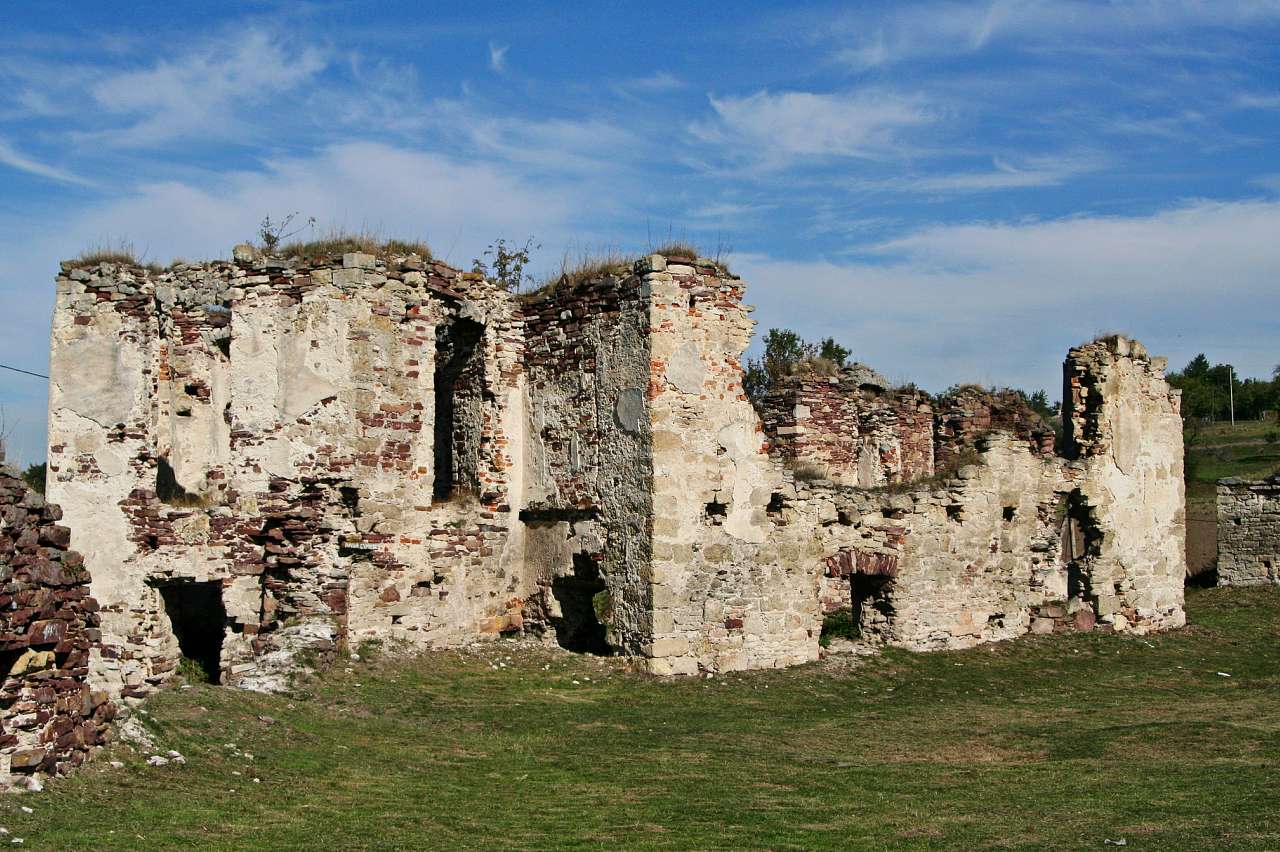 Підзамочинська фортеця - Подзамочек