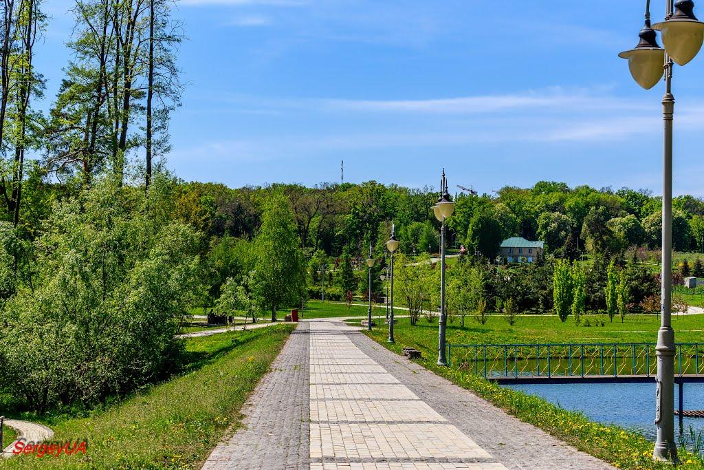 Хотів з panoramio.com - Хотов