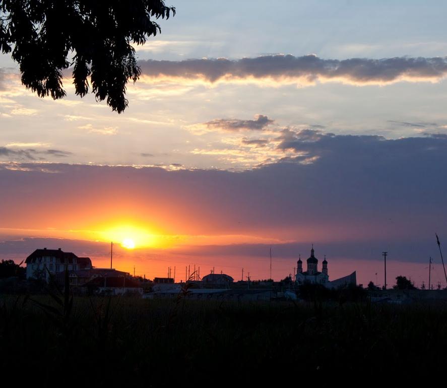 Геніченська Гірка з panoramio.com - Геническая Горка