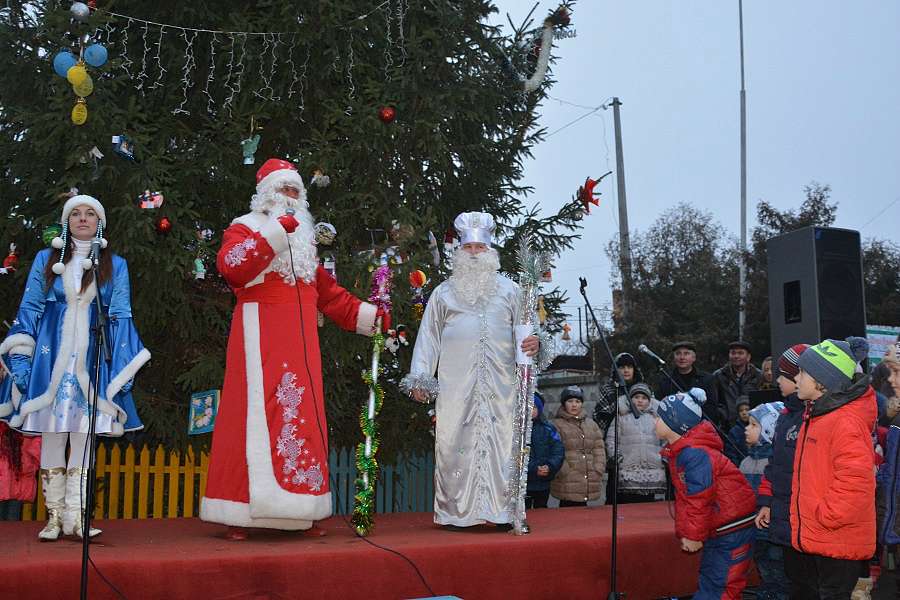 Відкриття головної ялинки-2015, 2018 - Шпола